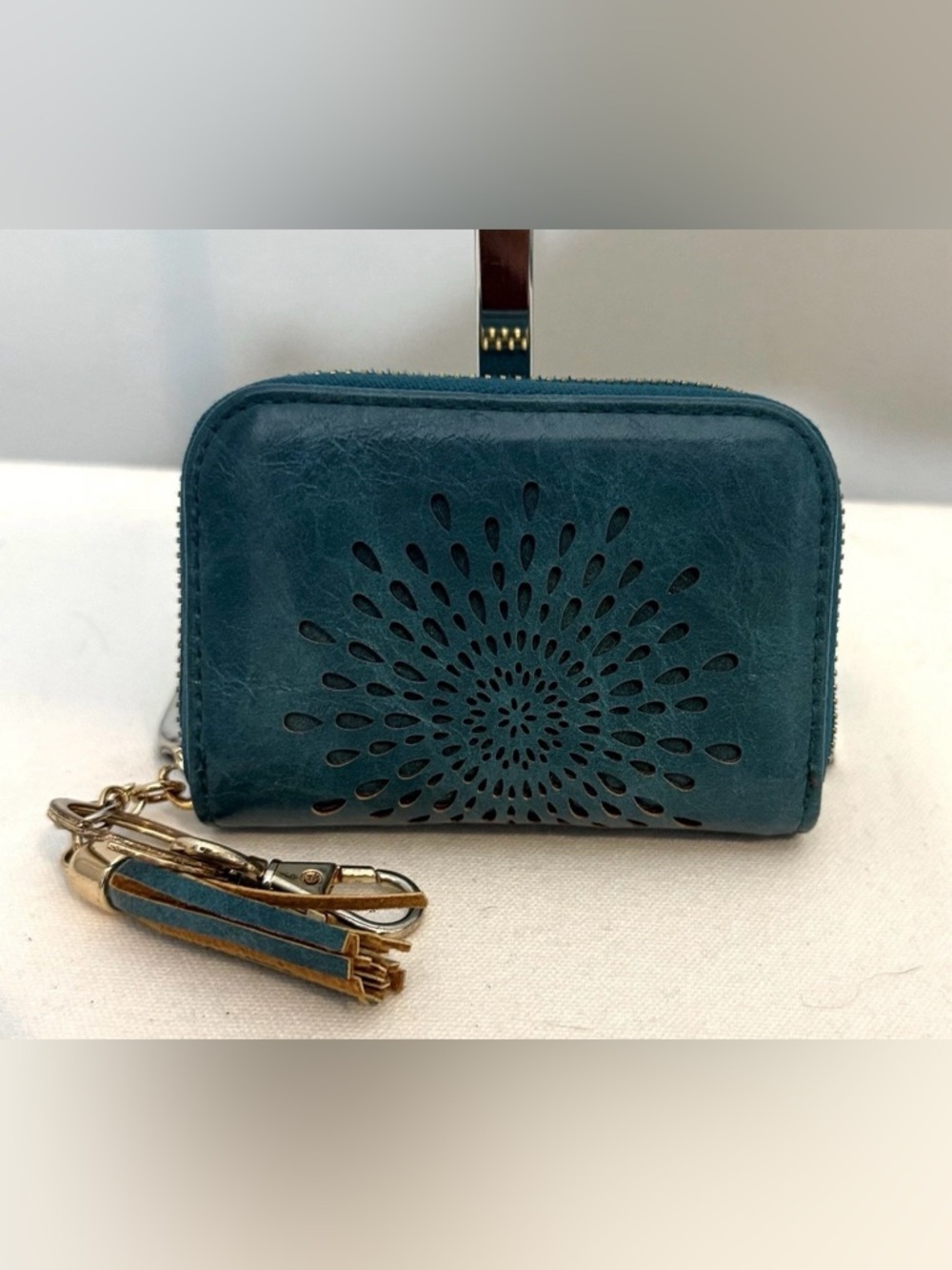 Aphison Teal Women's Wallet with Laser-Cut Leather Floral Detail
